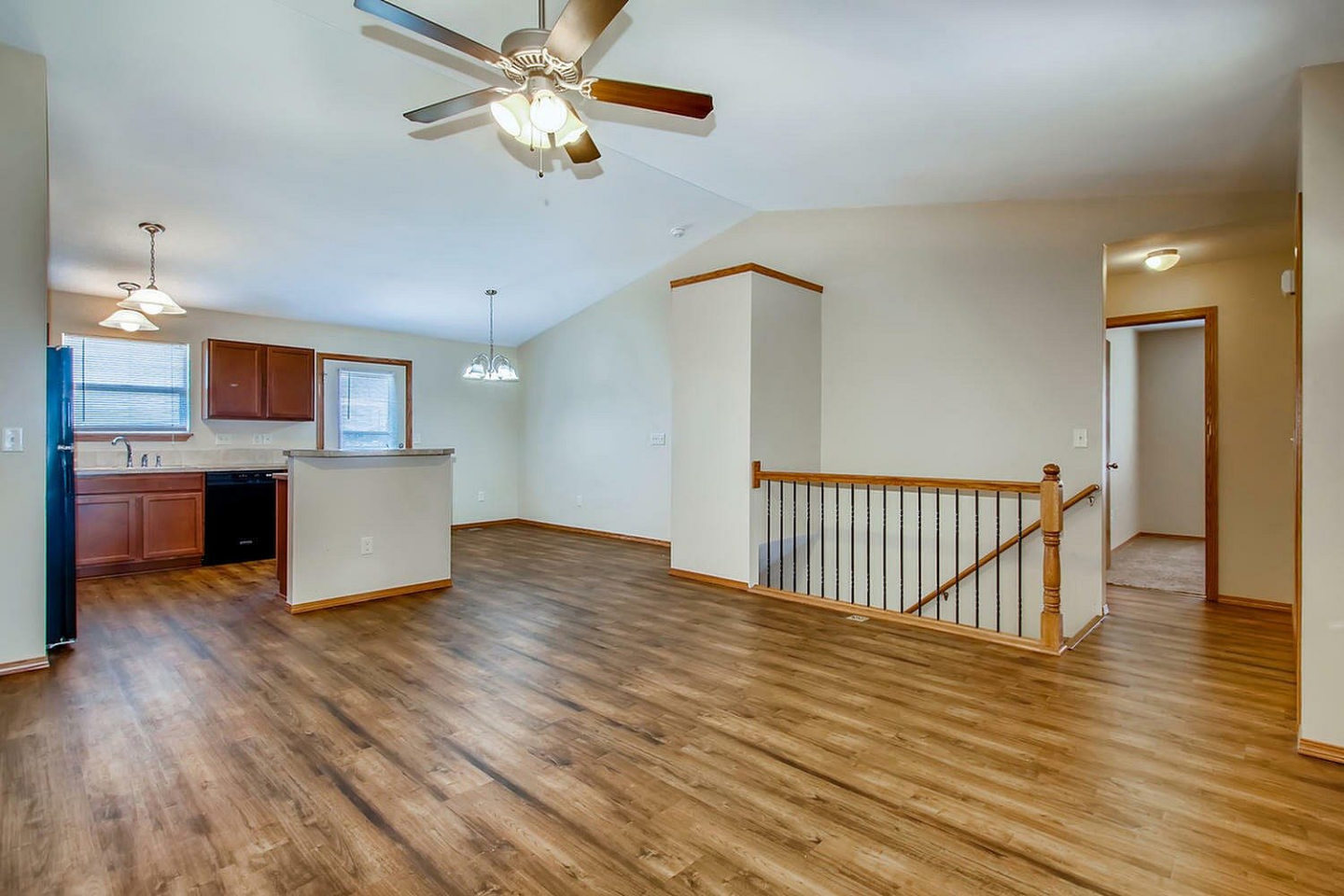 Lakeside Townhomes Image 5