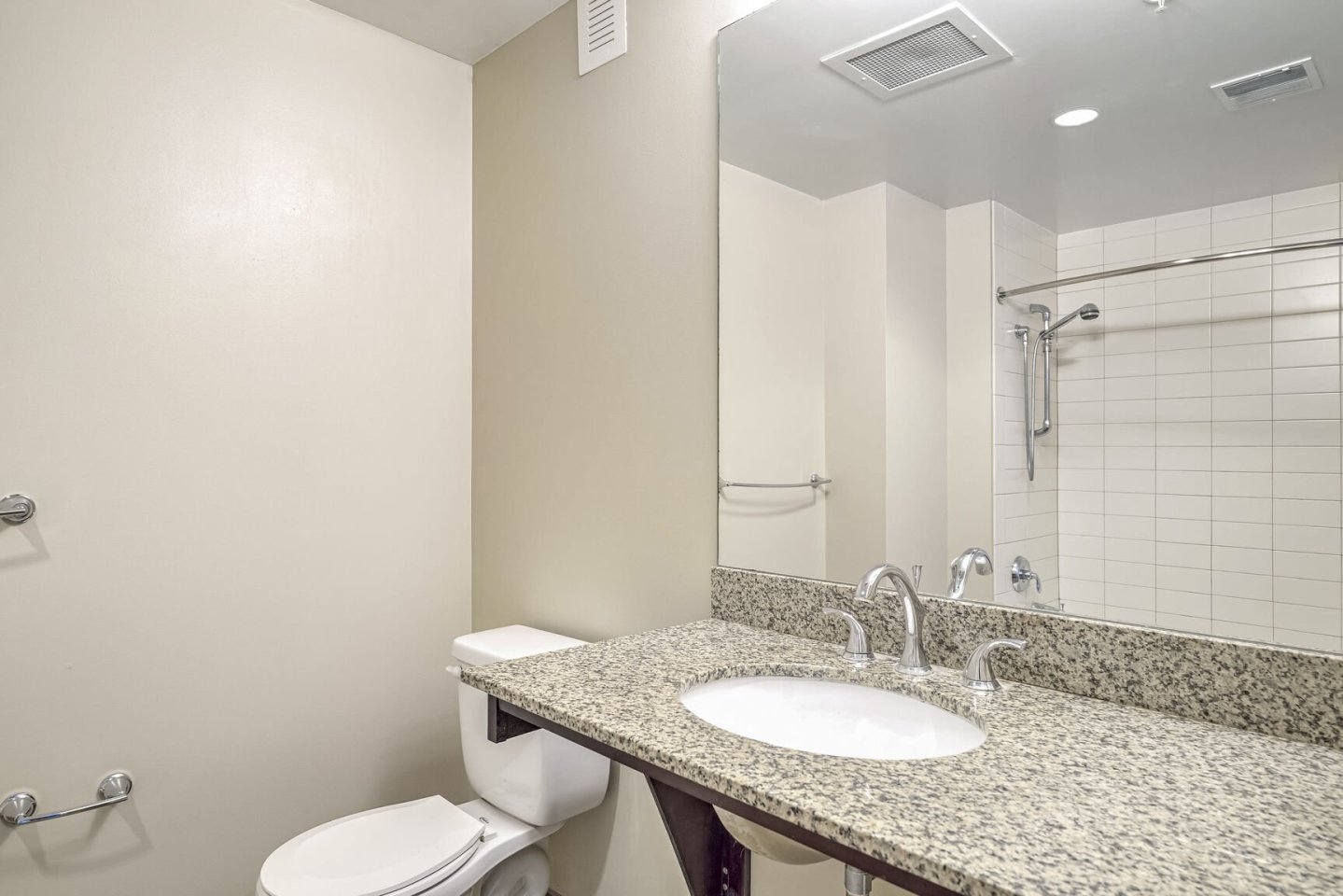 7th Flats Image 27