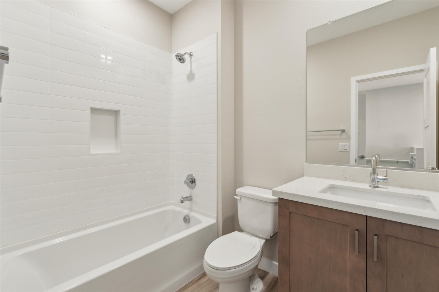Avalon Townhomes Image 35