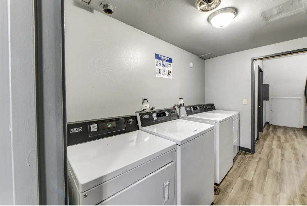 Secor Flats Image 15