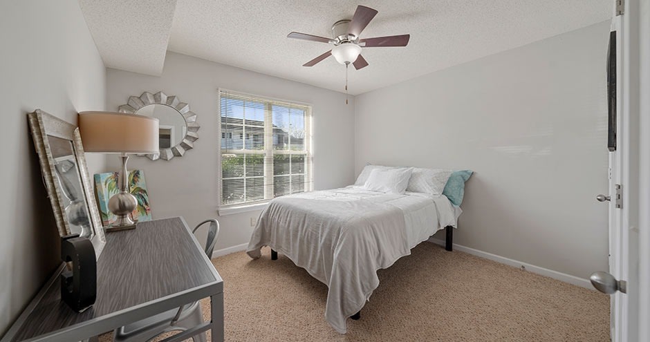 Student Housing - Seahawk Retreat Image 13