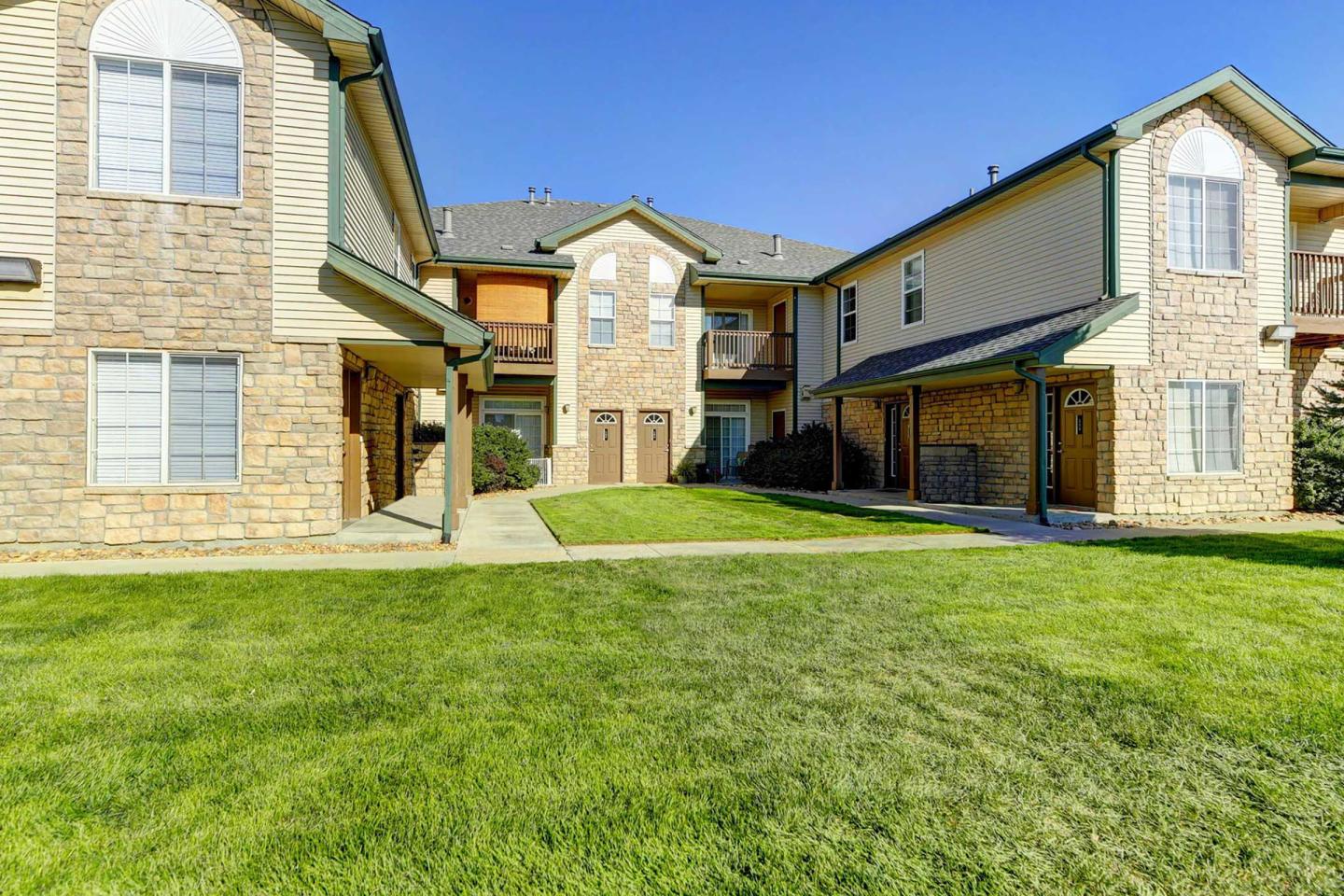 Alder Peak Townhomes Image 28