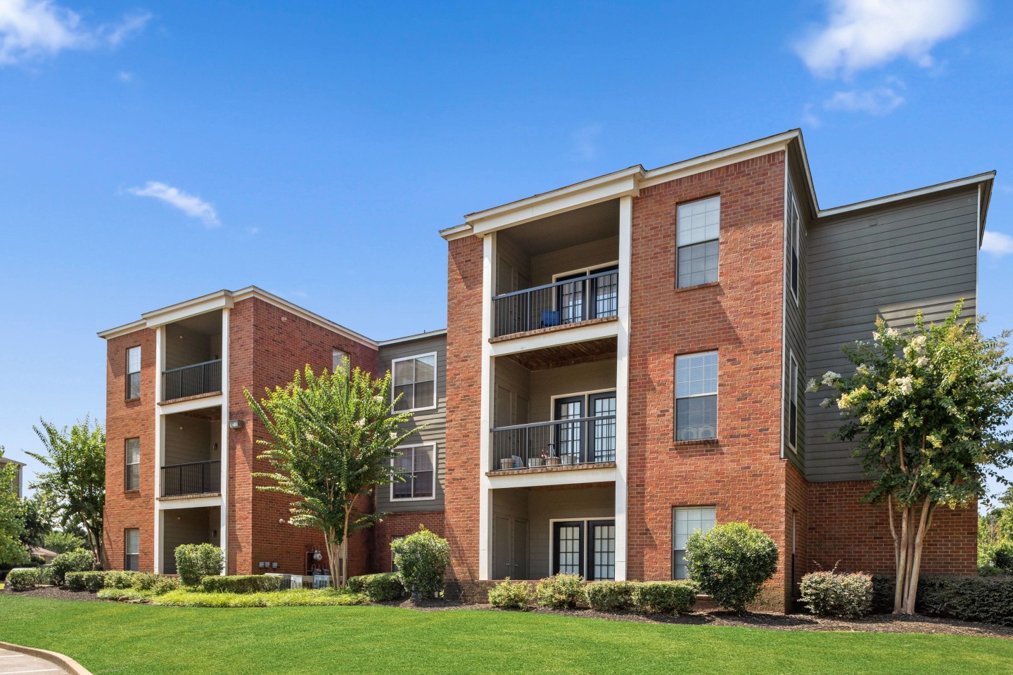 Walnut Hill Image 23