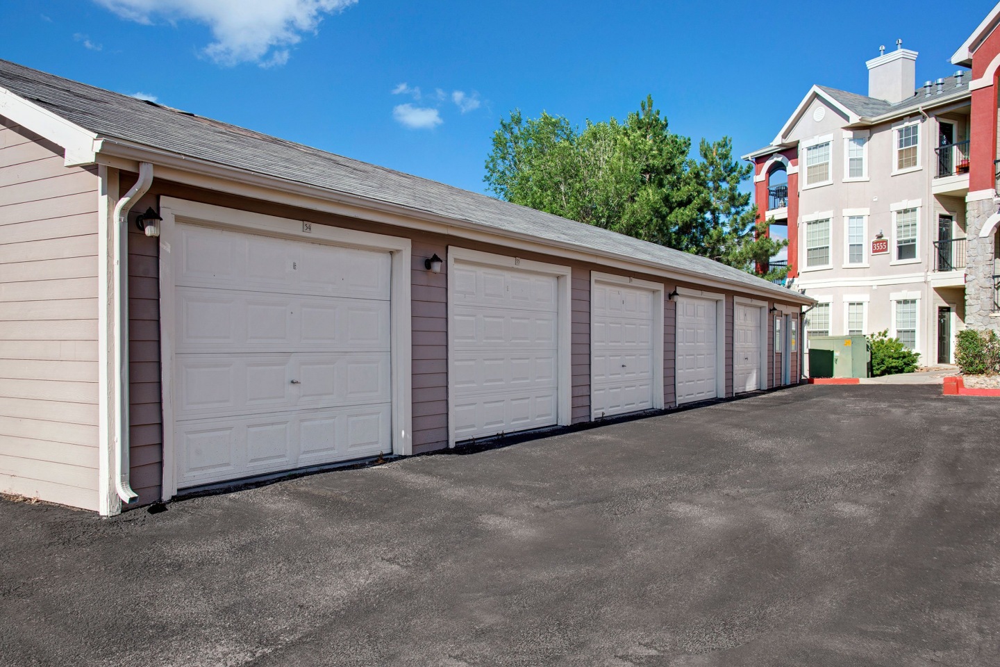 Camelback Pointe Apartment Homes Image 10