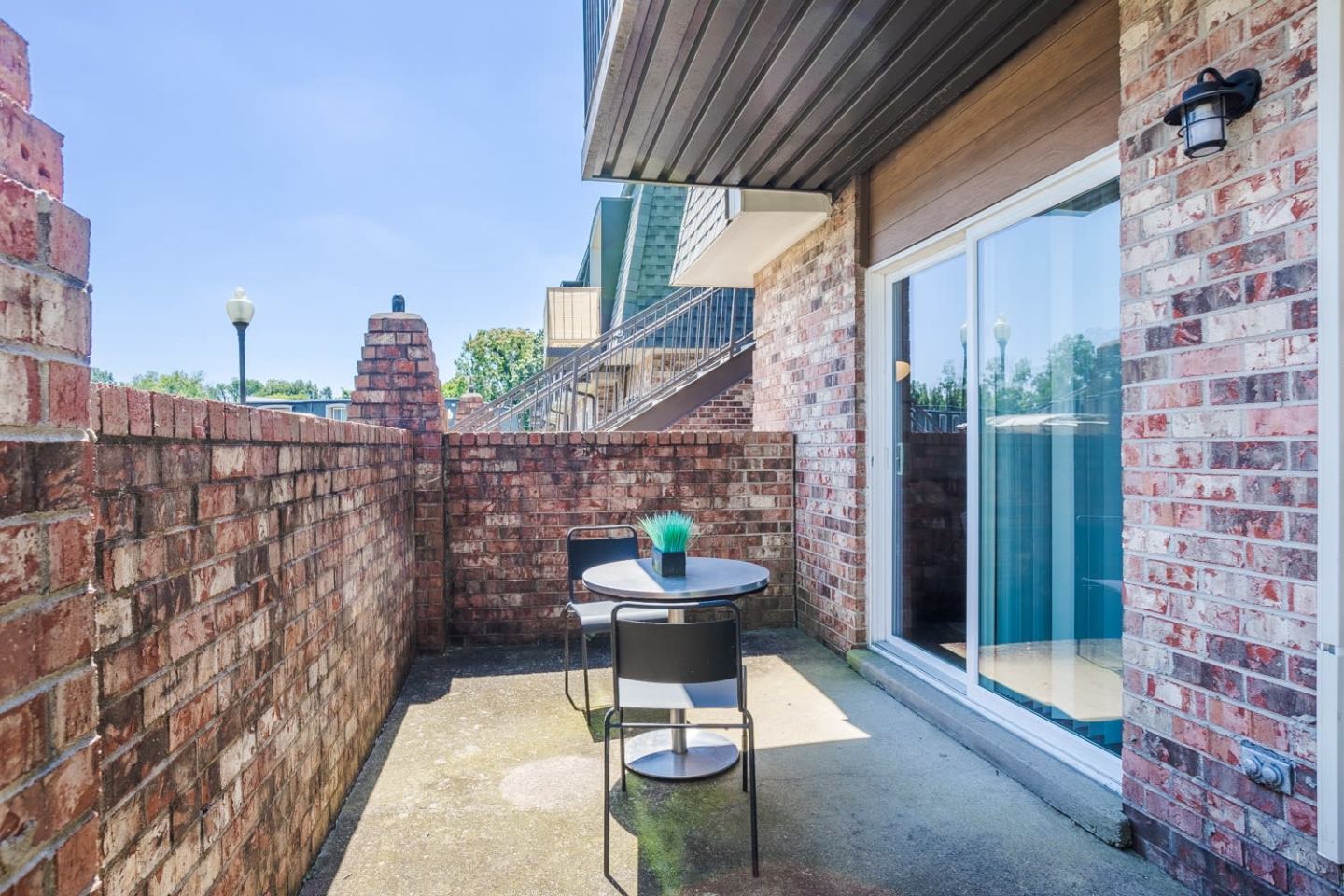 Post Ridge Image 19