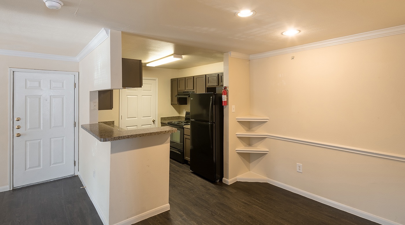 Bellfort Pines - Affordable Housing Image 4