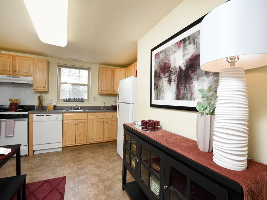 Hyde Park Apartments  Image 2