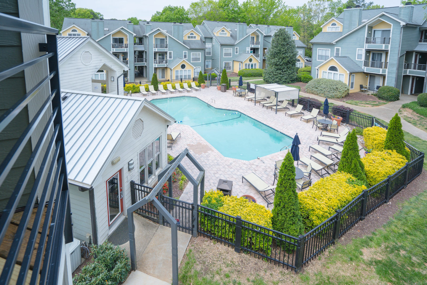 Regency Place Image 28