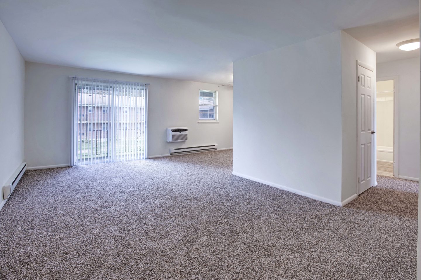 Silver Lake Manor Image 14