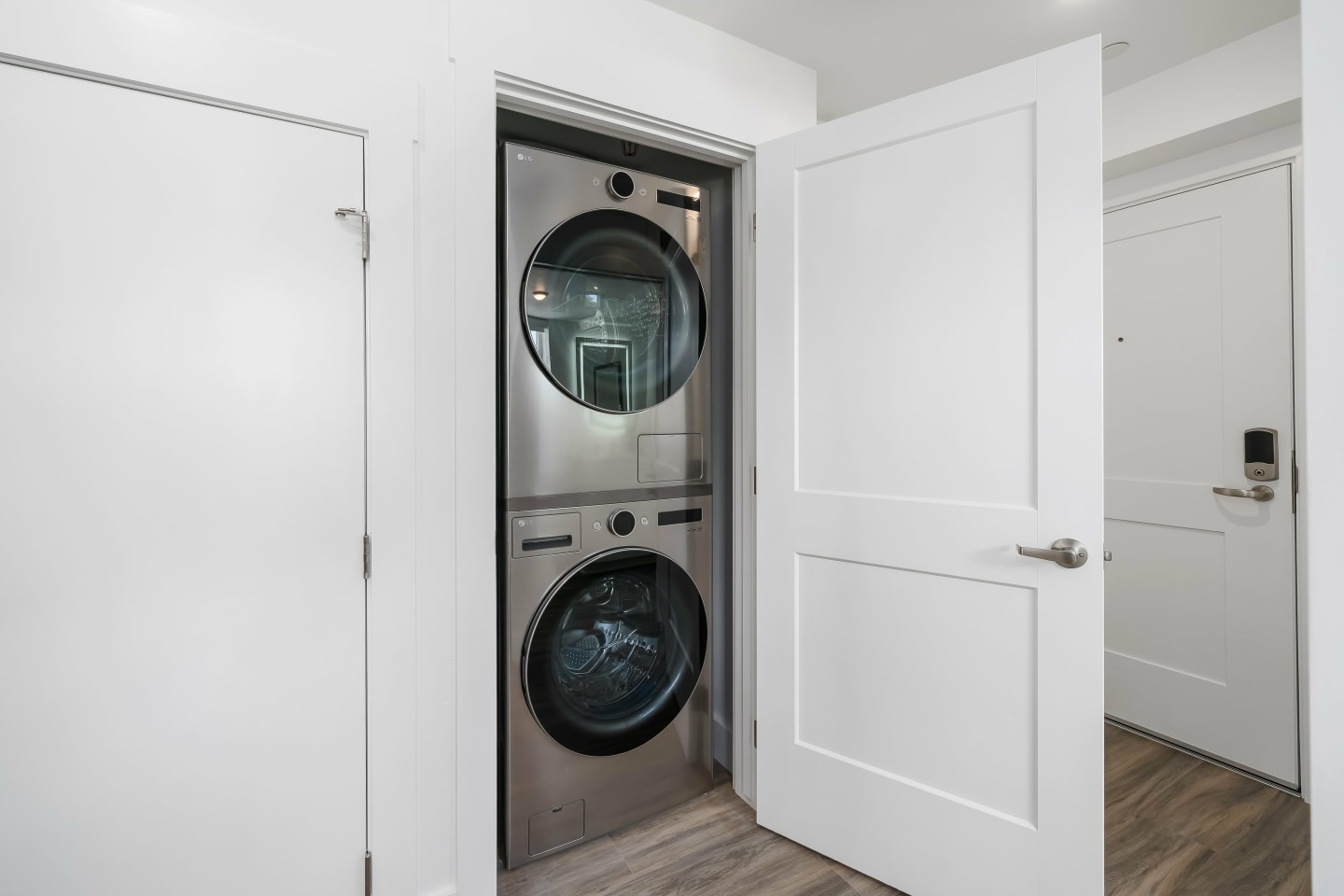 Artisan Apartments Image 13