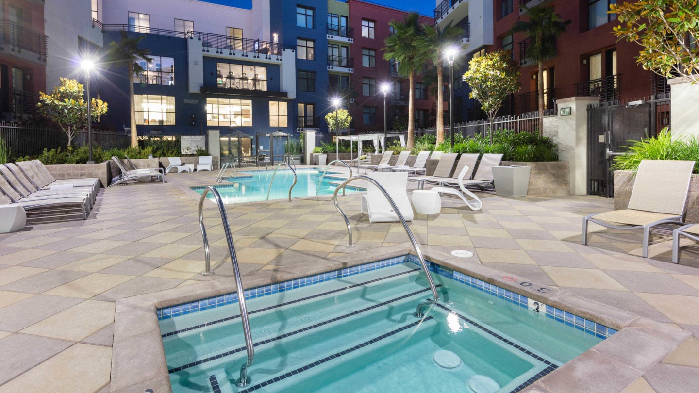 Vista 99 Apartments Image 7