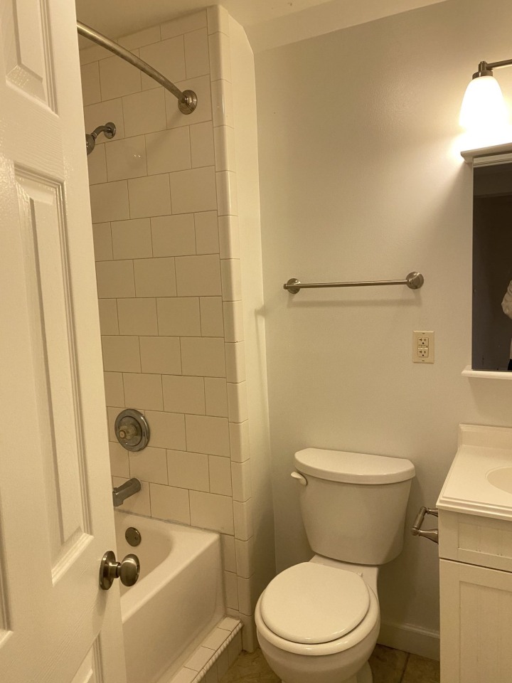 Gaslight Apartments Image 20