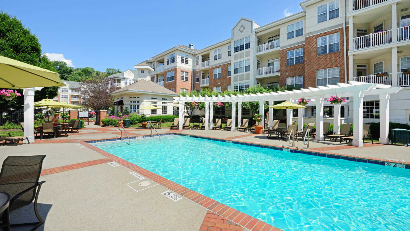 The Landings at Port Imperial Image 67
