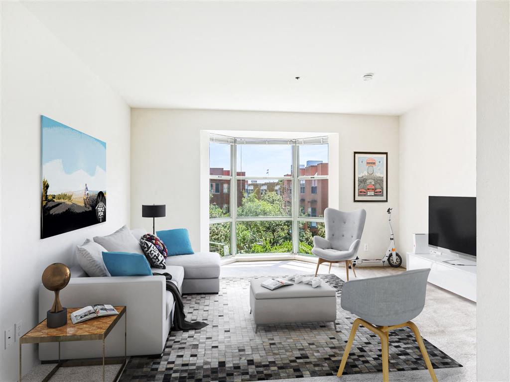 Bayside Village Image 22