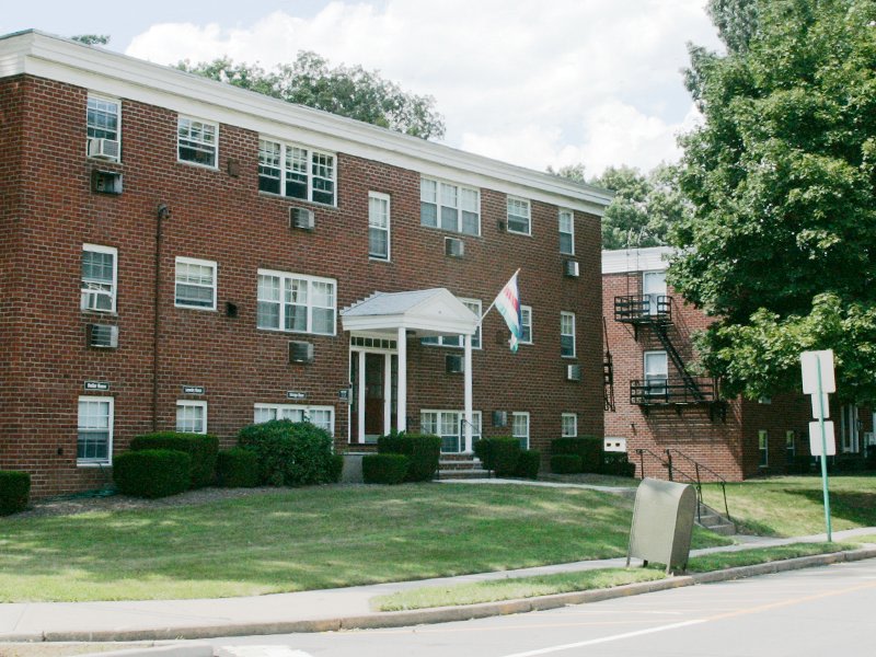 Radnor Manor Image 2
