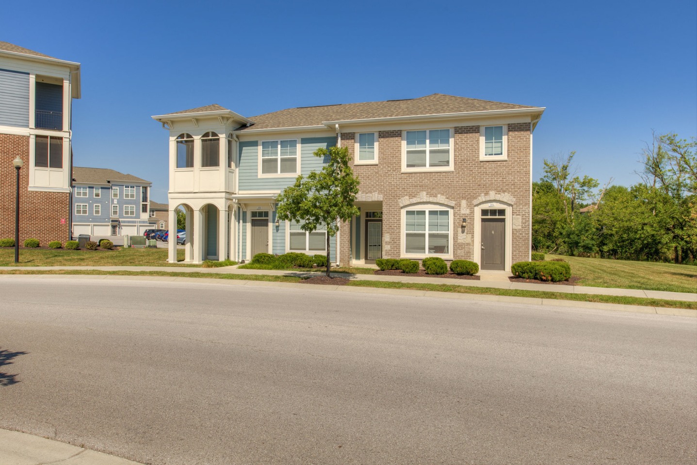 Linden Square Image 90