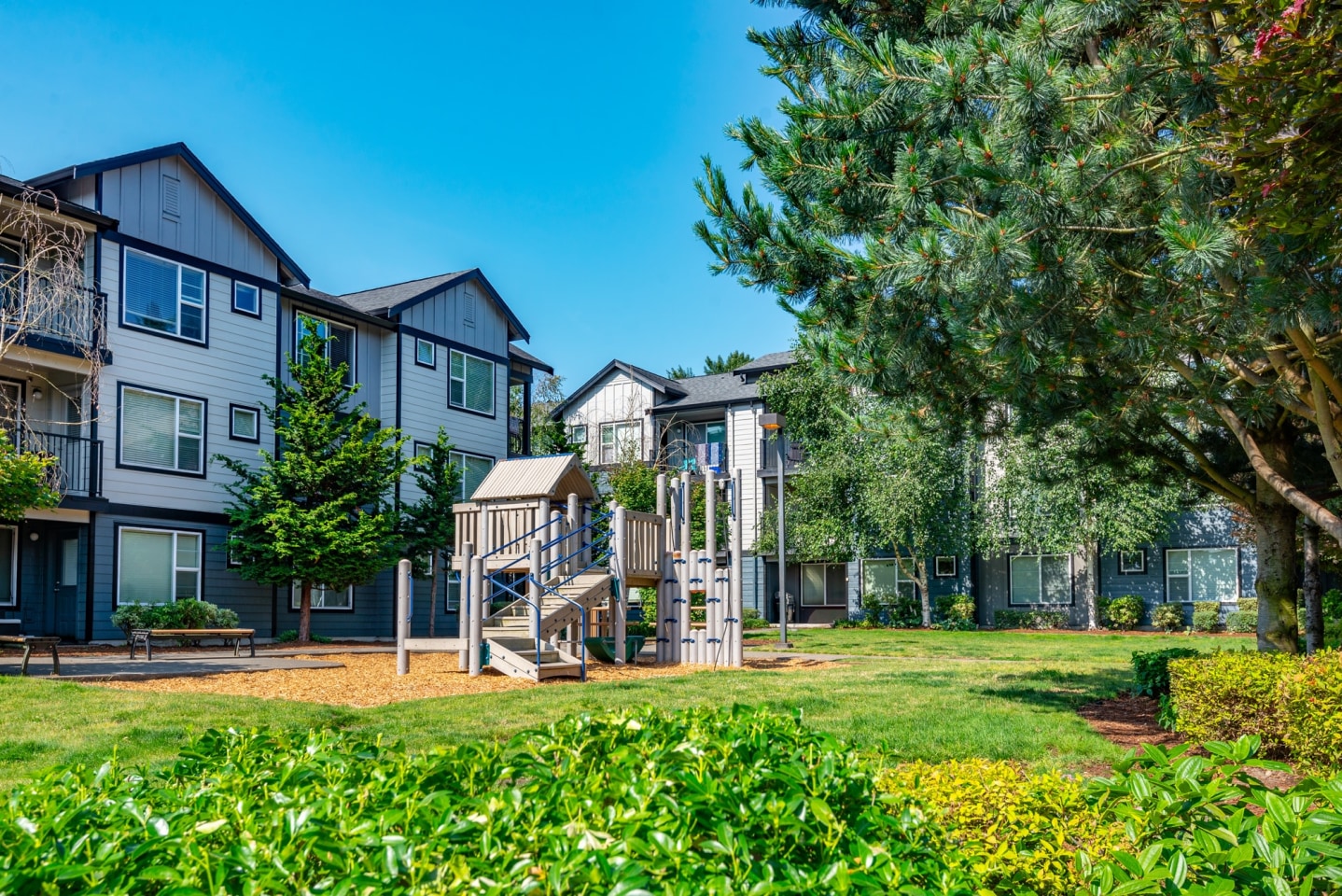 Riverside Park Apartments Image 2