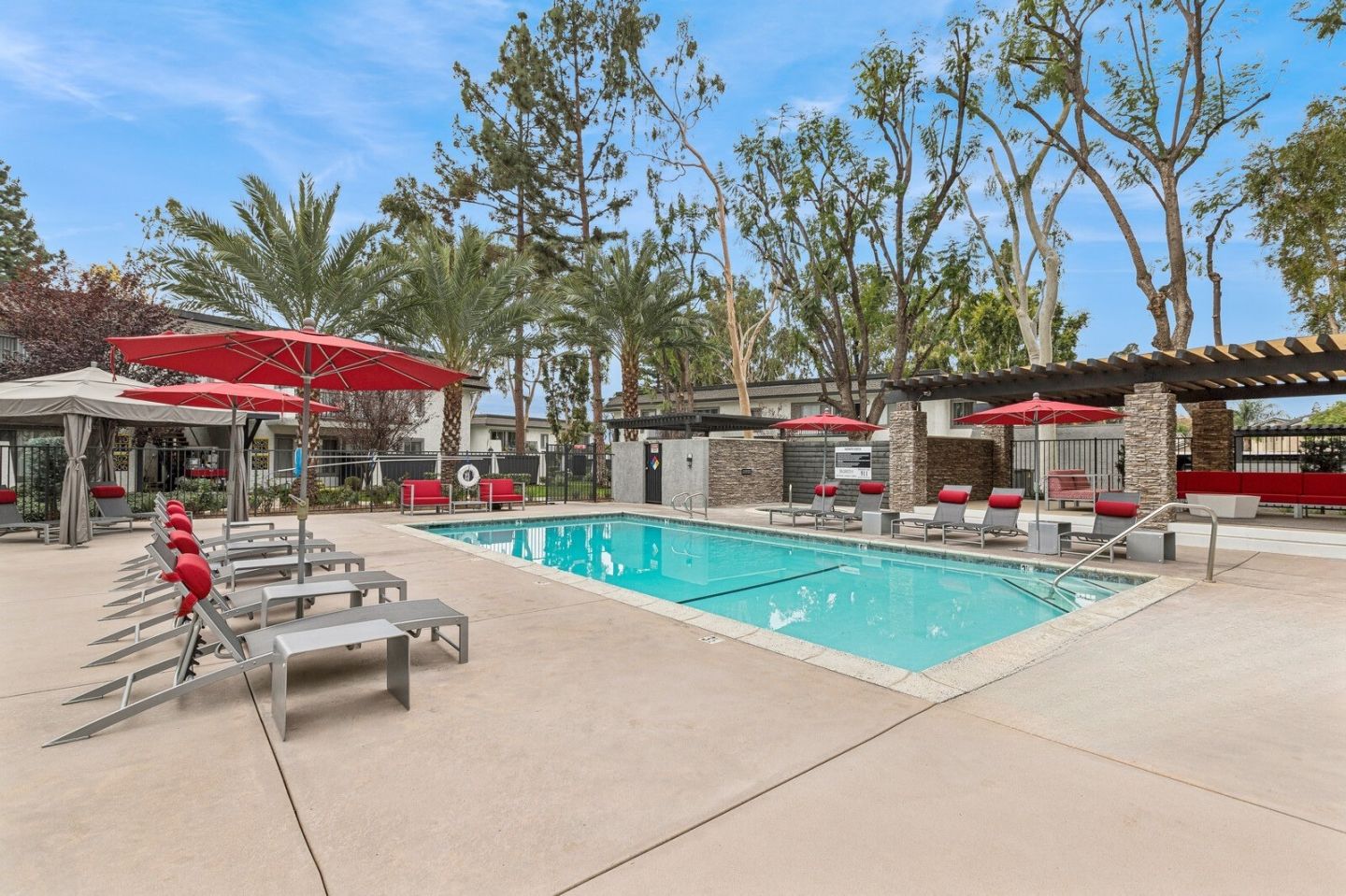 Monte Vista Apartment Homes Image 8