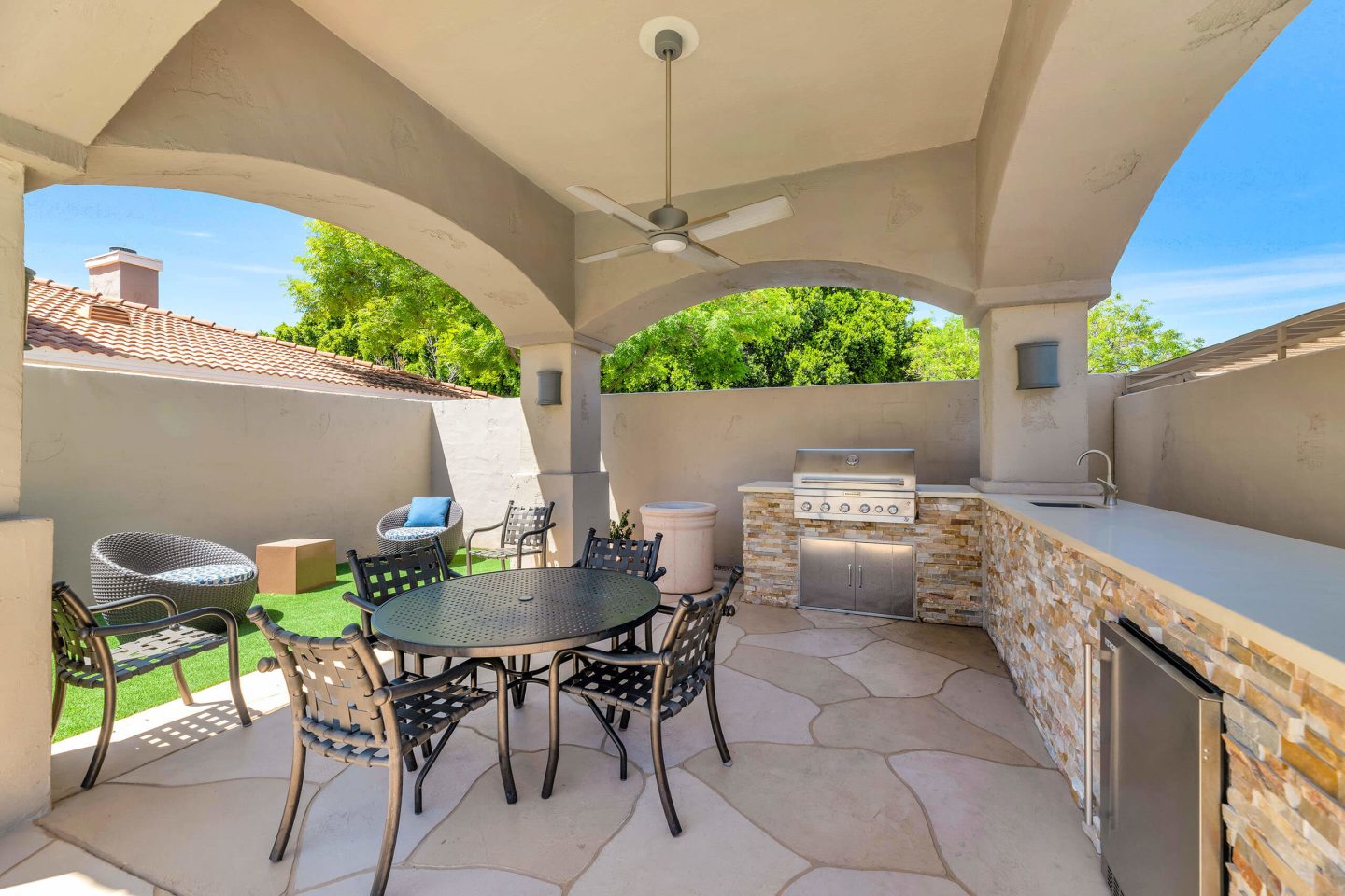 The Townhomes at Biltmore Image 32