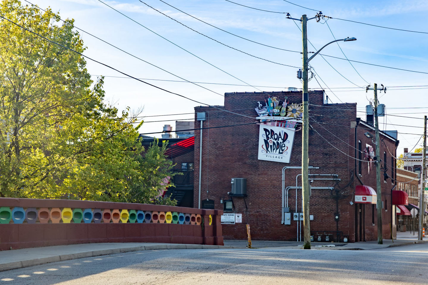 Monon Living Image 103