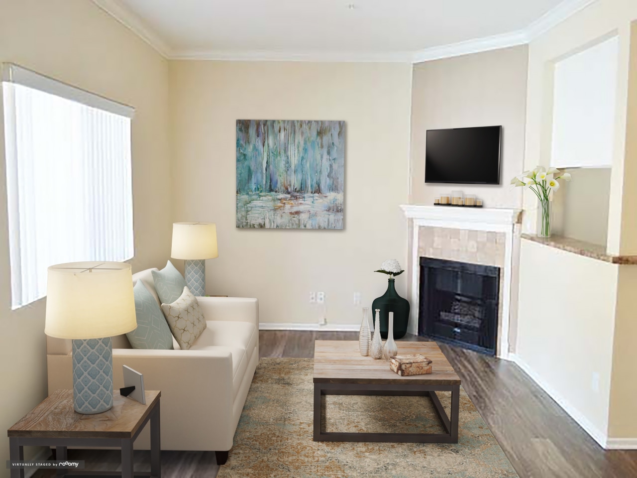 Warner Courtyard Apartments Image 6