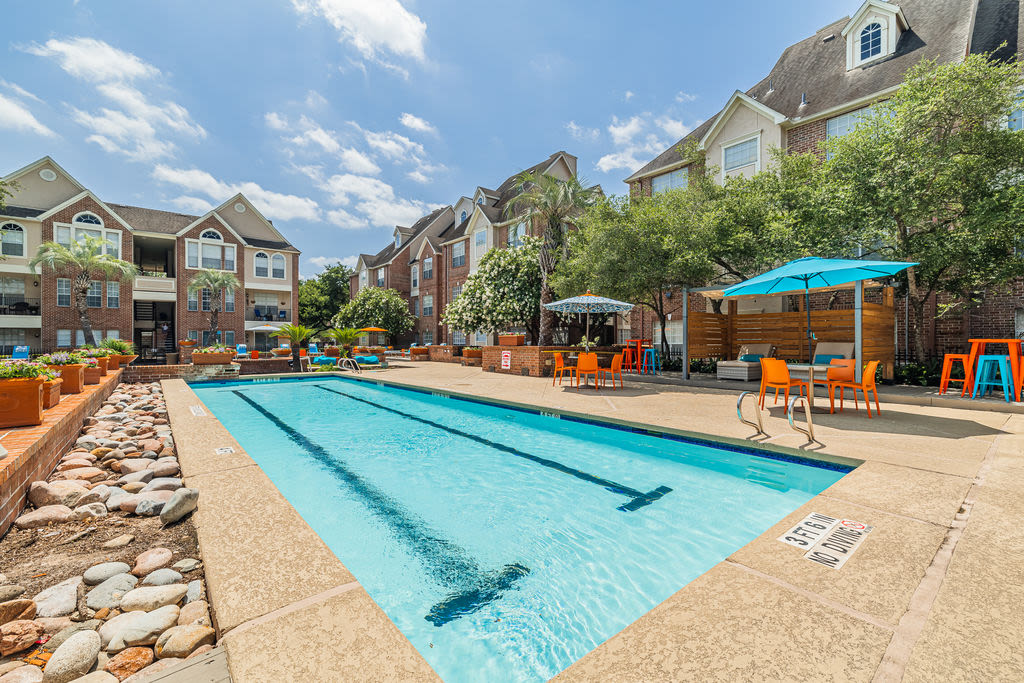 The Village at Bellaire Apartments Image 22
