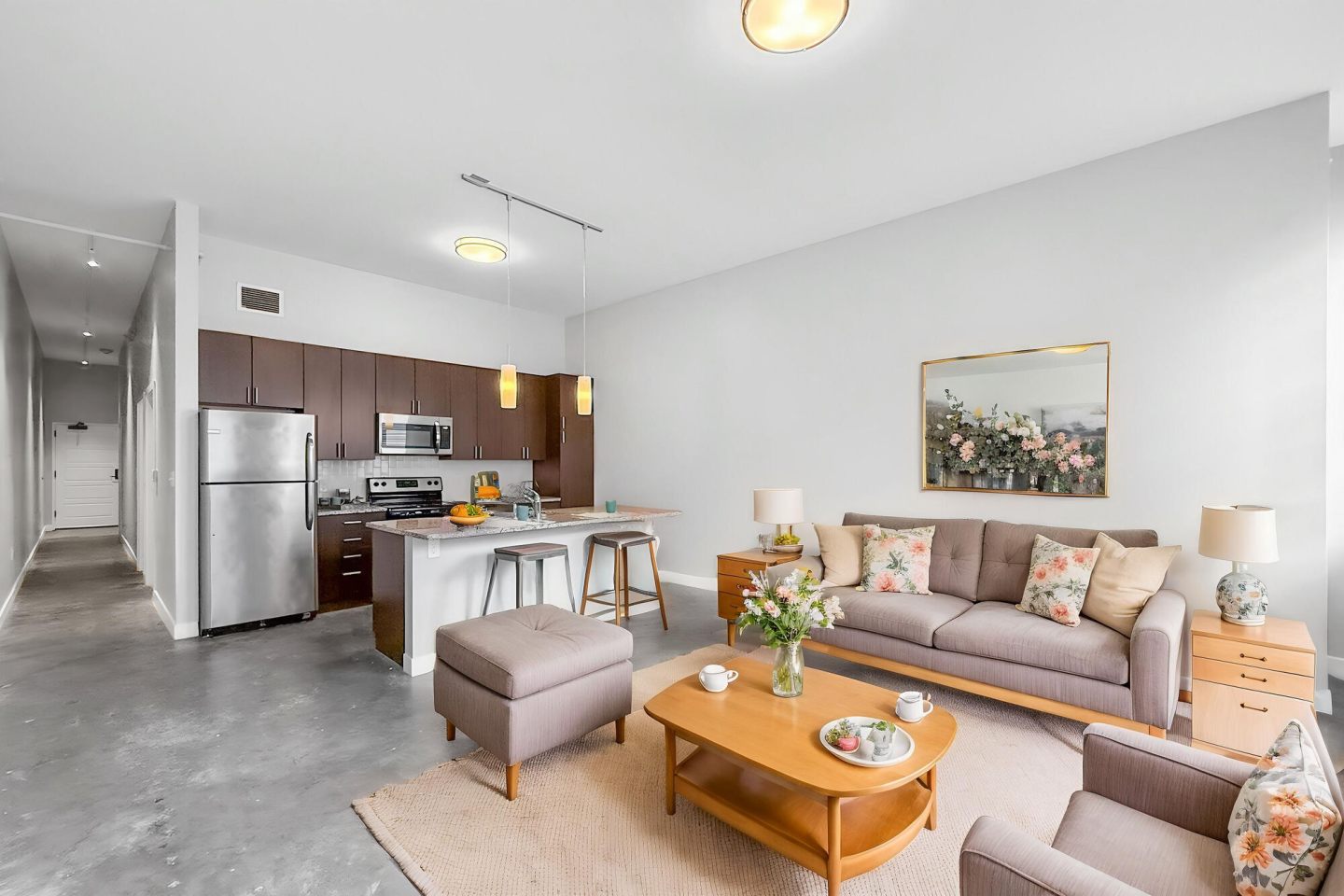 R & T Lofts Image 2