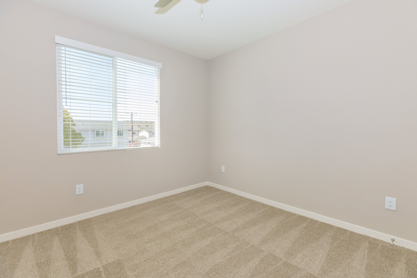 Los Alamitos Luxury Apartments Image 63