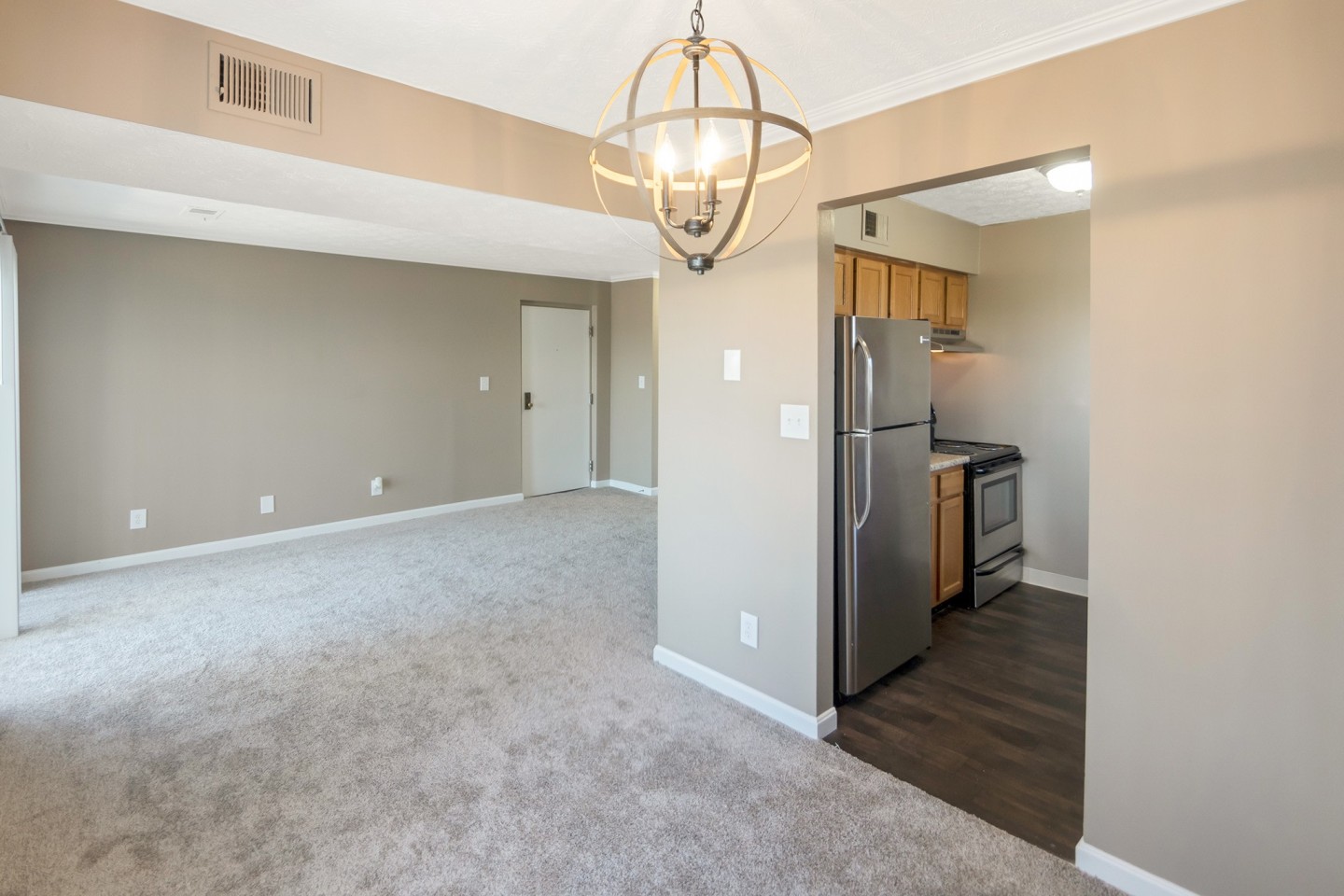 Deer Hill Image 32