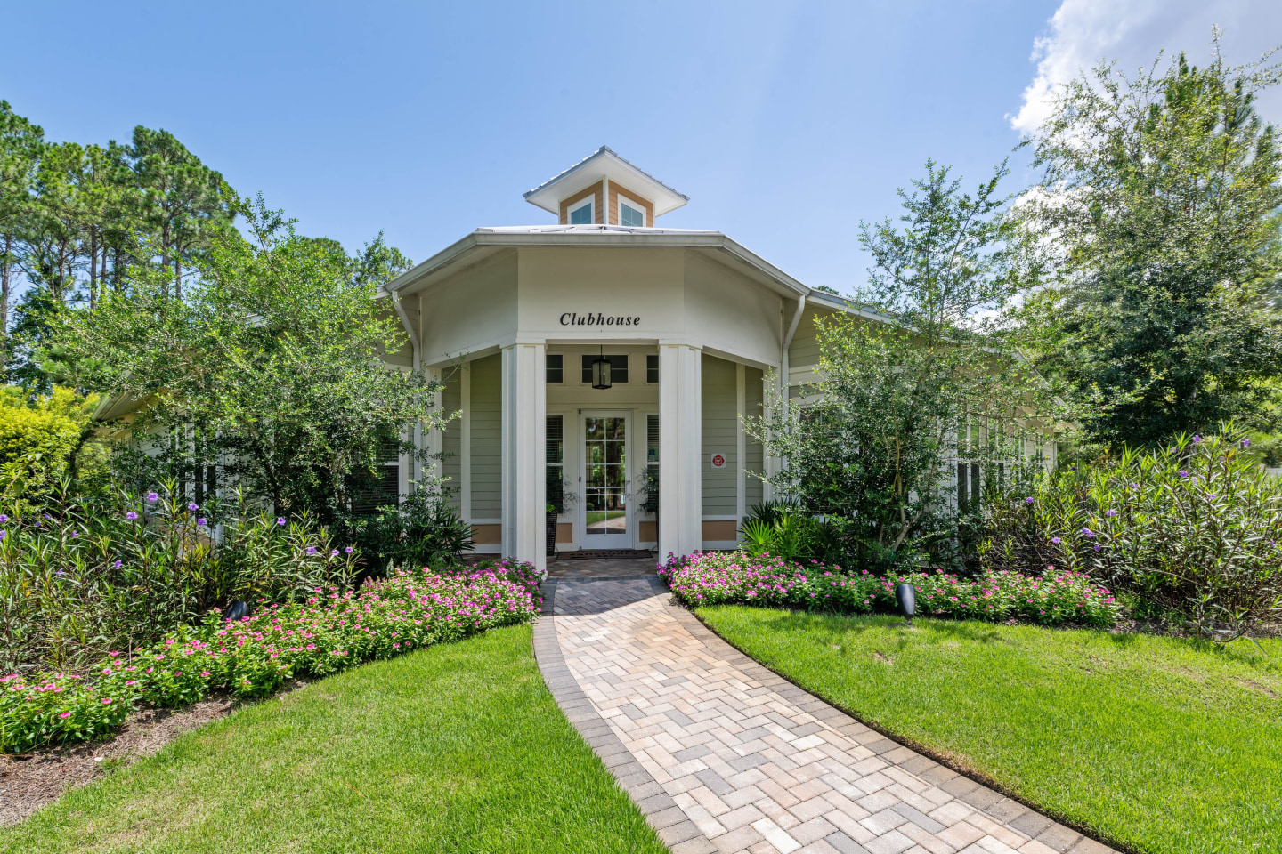 The Sanctuary at 331 Image 19