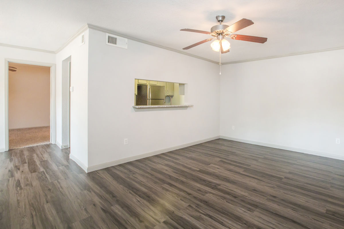 Elm Grove Image 62