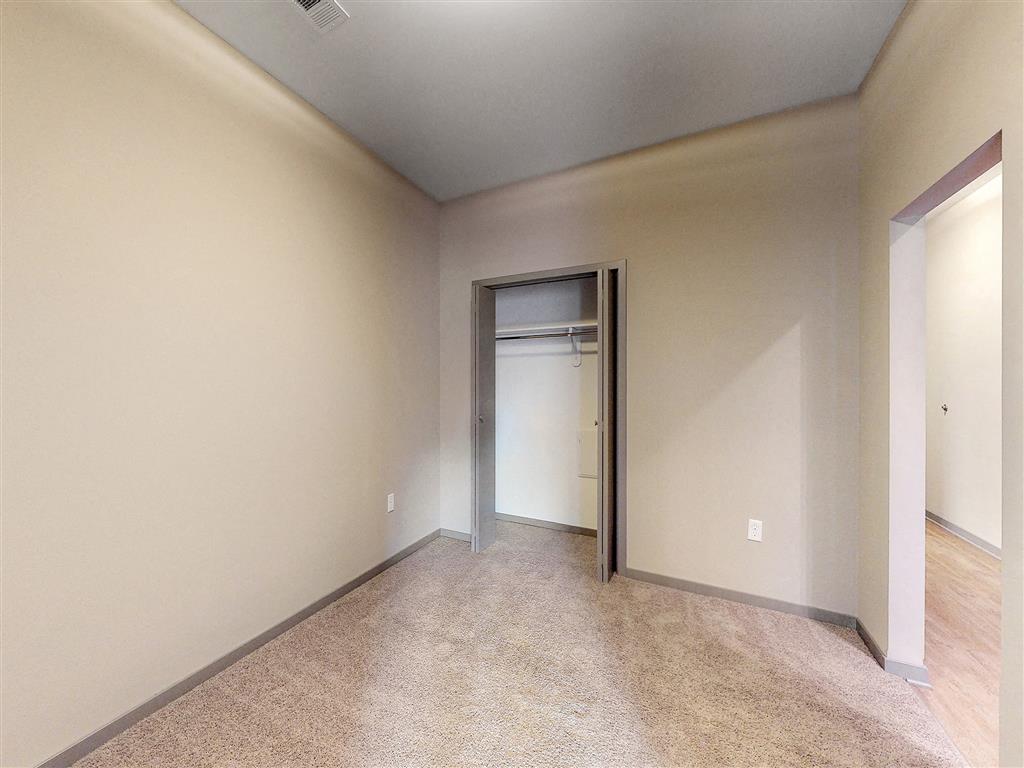 Jones 13 Image 64