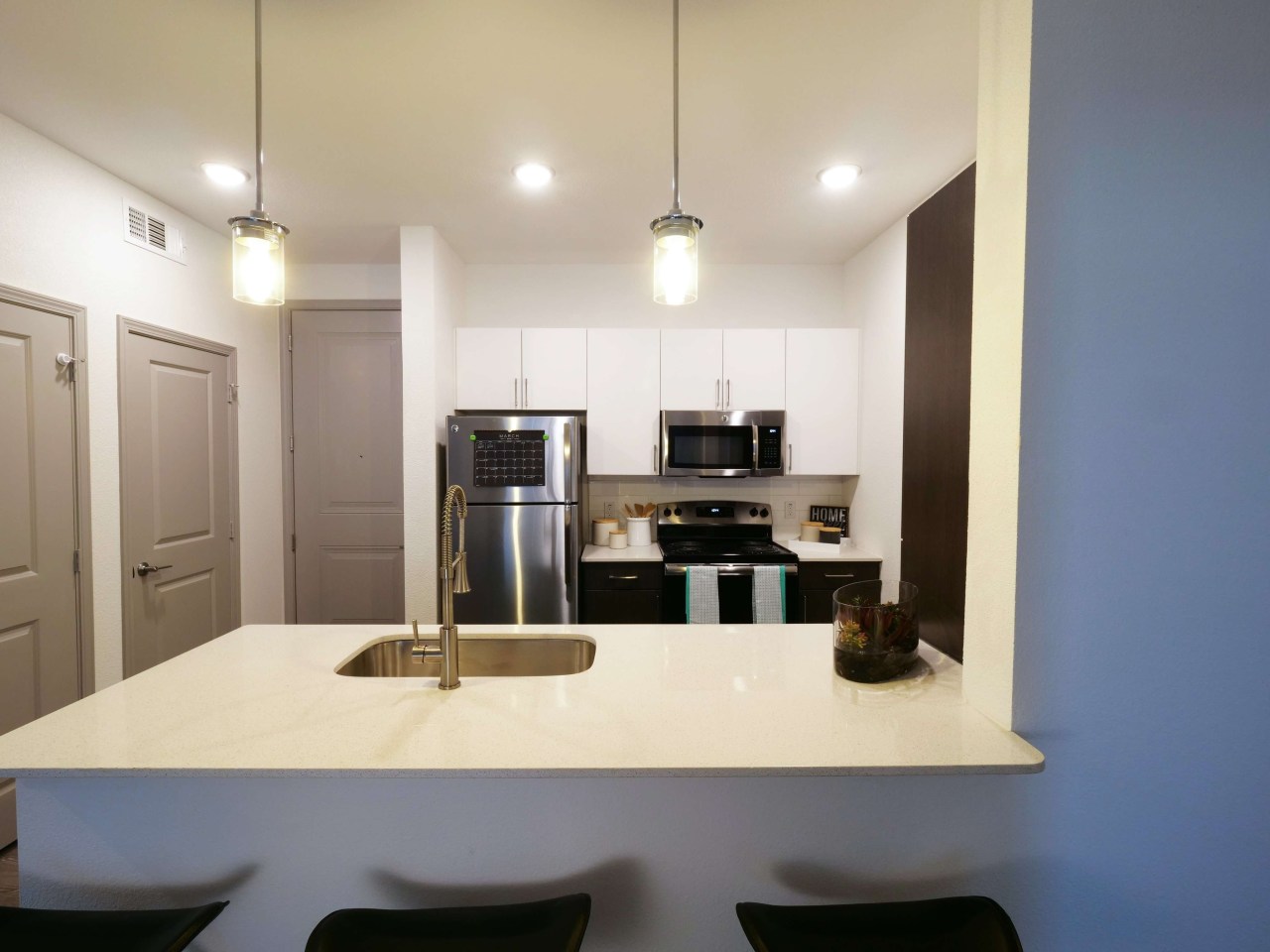 Liv+ Arlington - Student Housing Image 40
