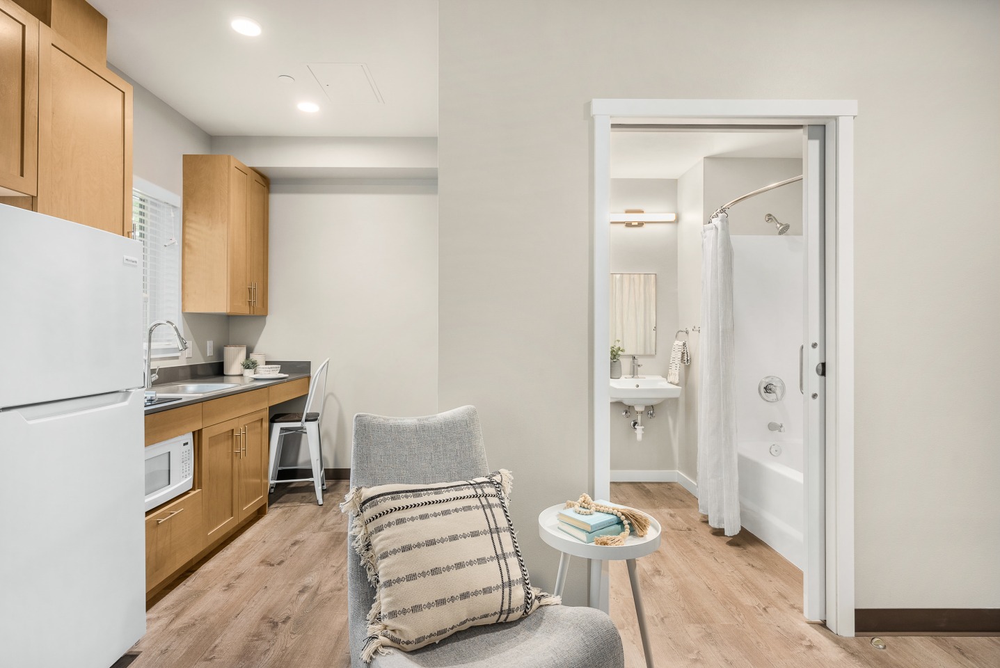 4029 Rainier Image 13