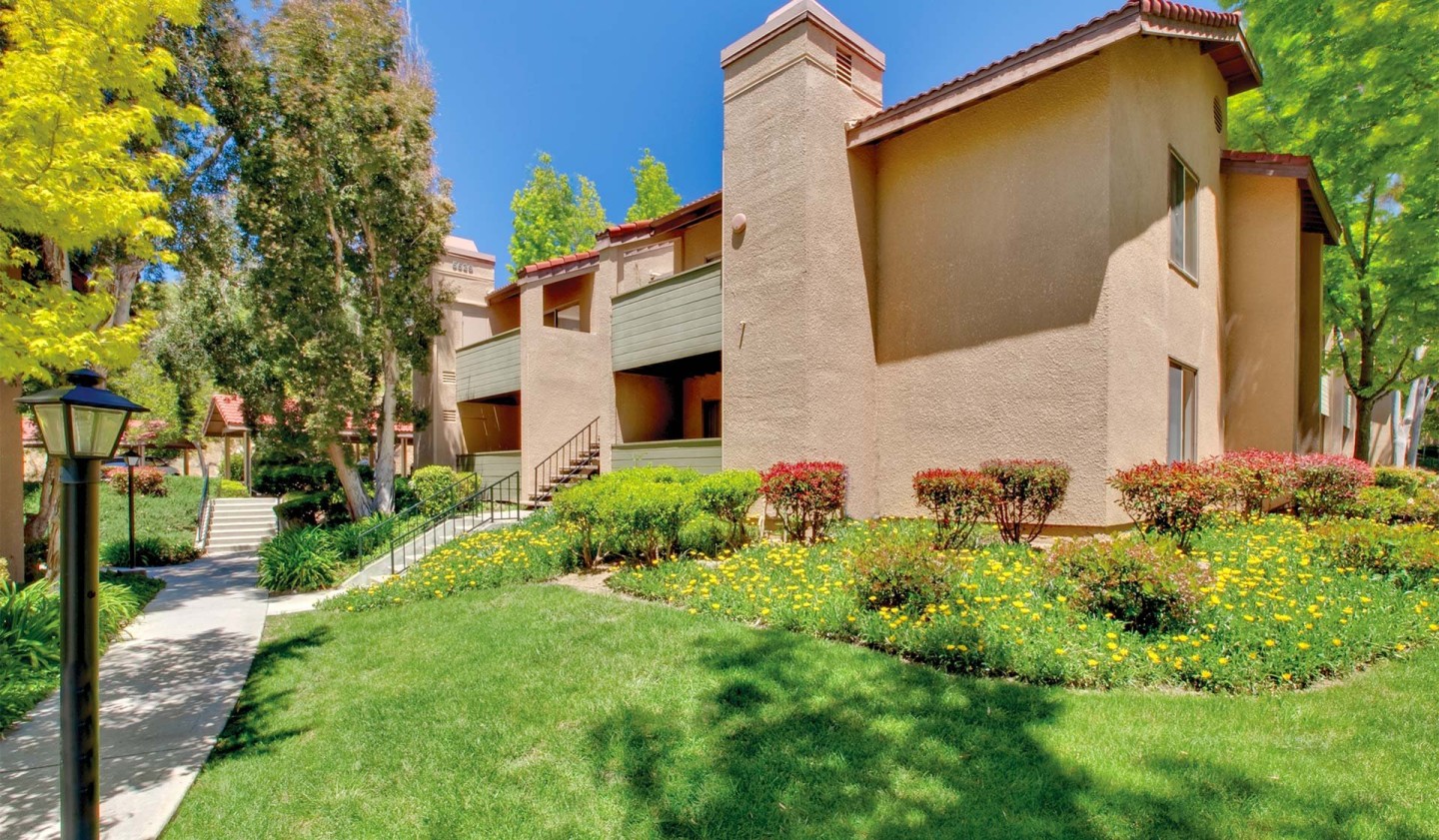 Indian Oaks Apartments Image 24