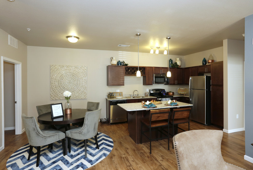 Flora 4050 Apartments Image 32