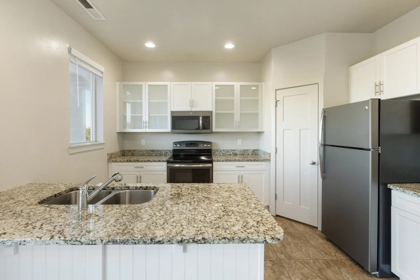 South Ridge Townhomes Image 5