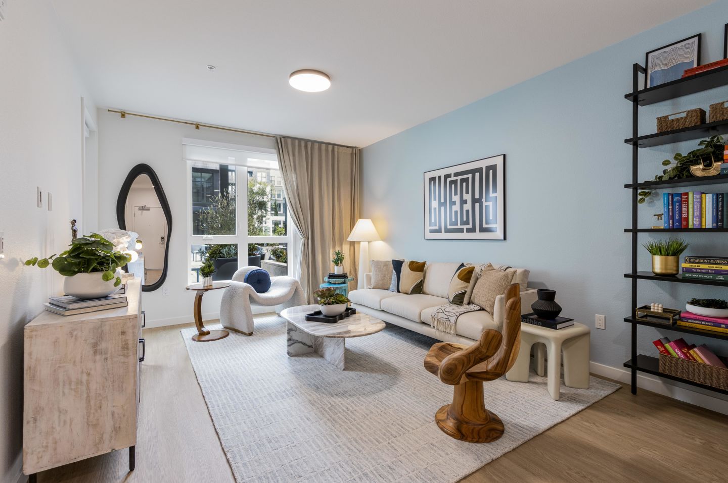 Sevens Luxury Apartment Image 20