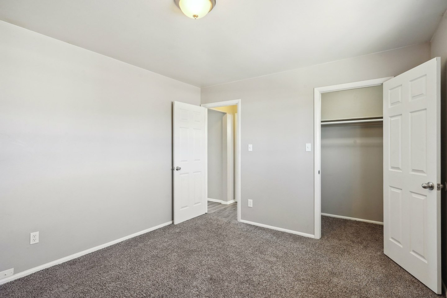 Autumn Lane Apartments Image 9