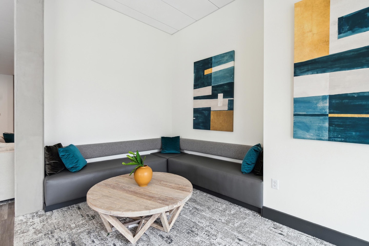 Sunset Terrace Image 32