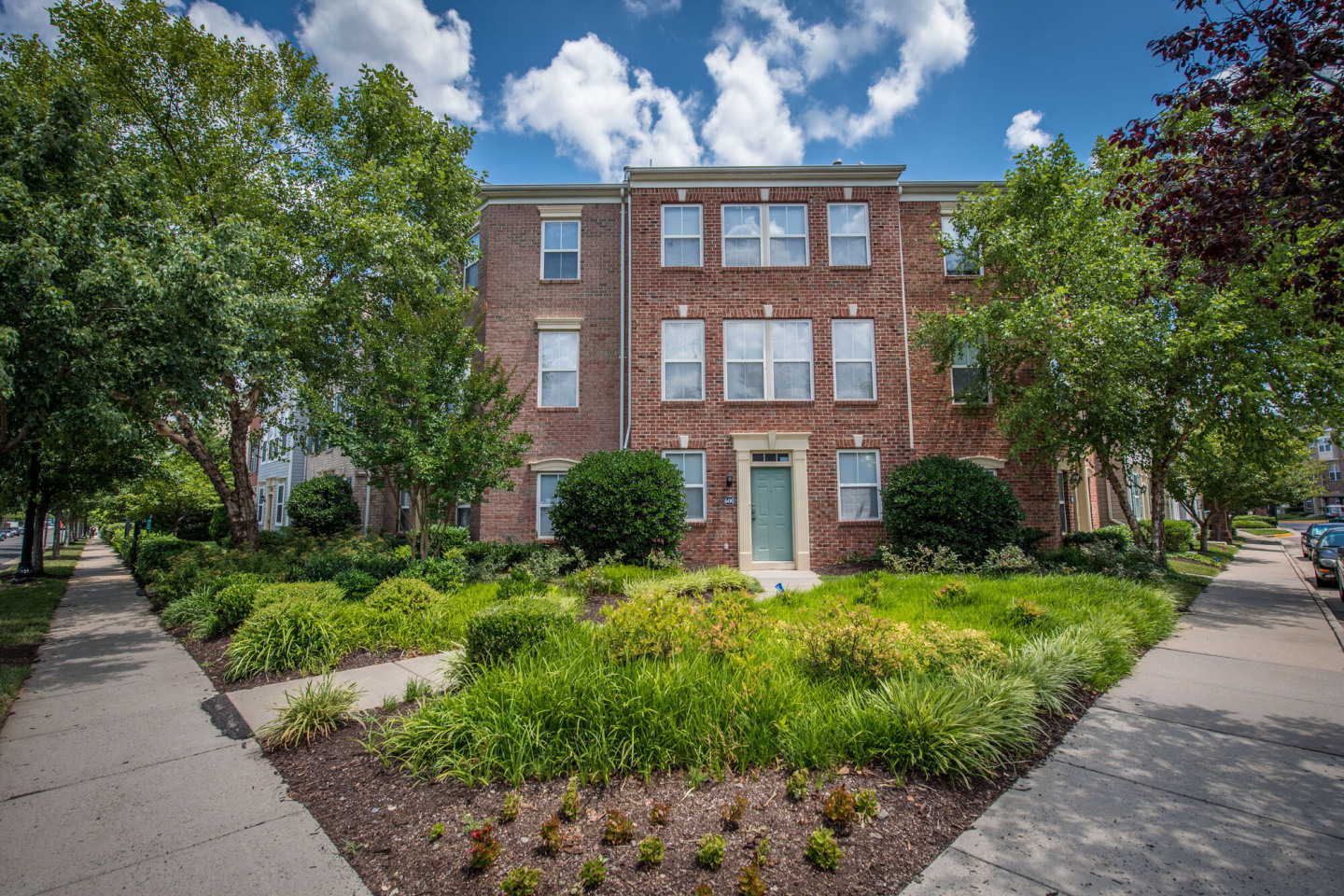 The Townes at Herndon Center Image 28