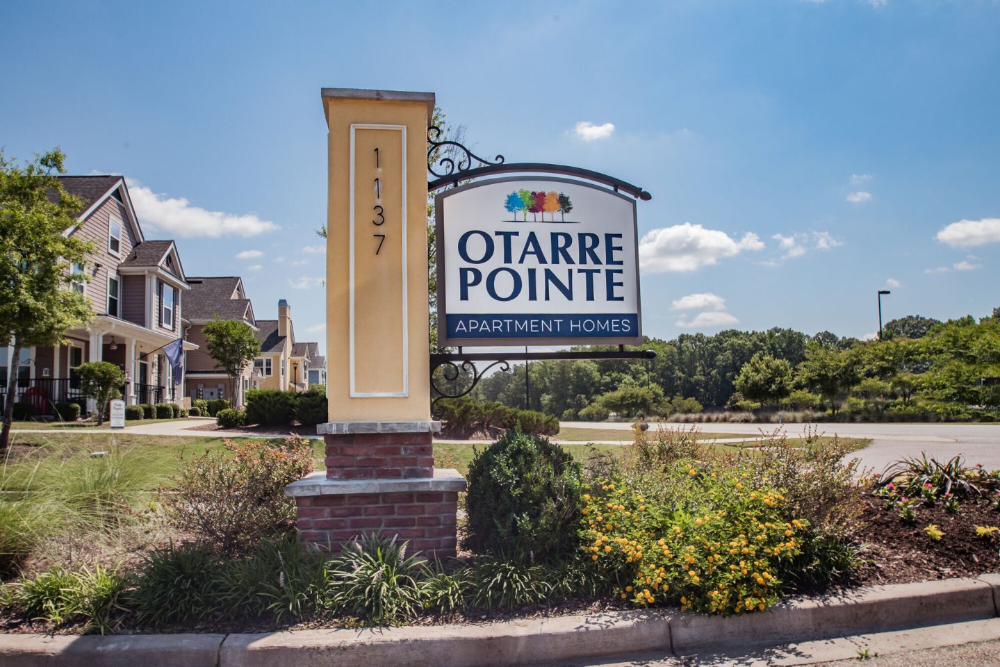 Otarre Pointe Apartment Homes Image 3