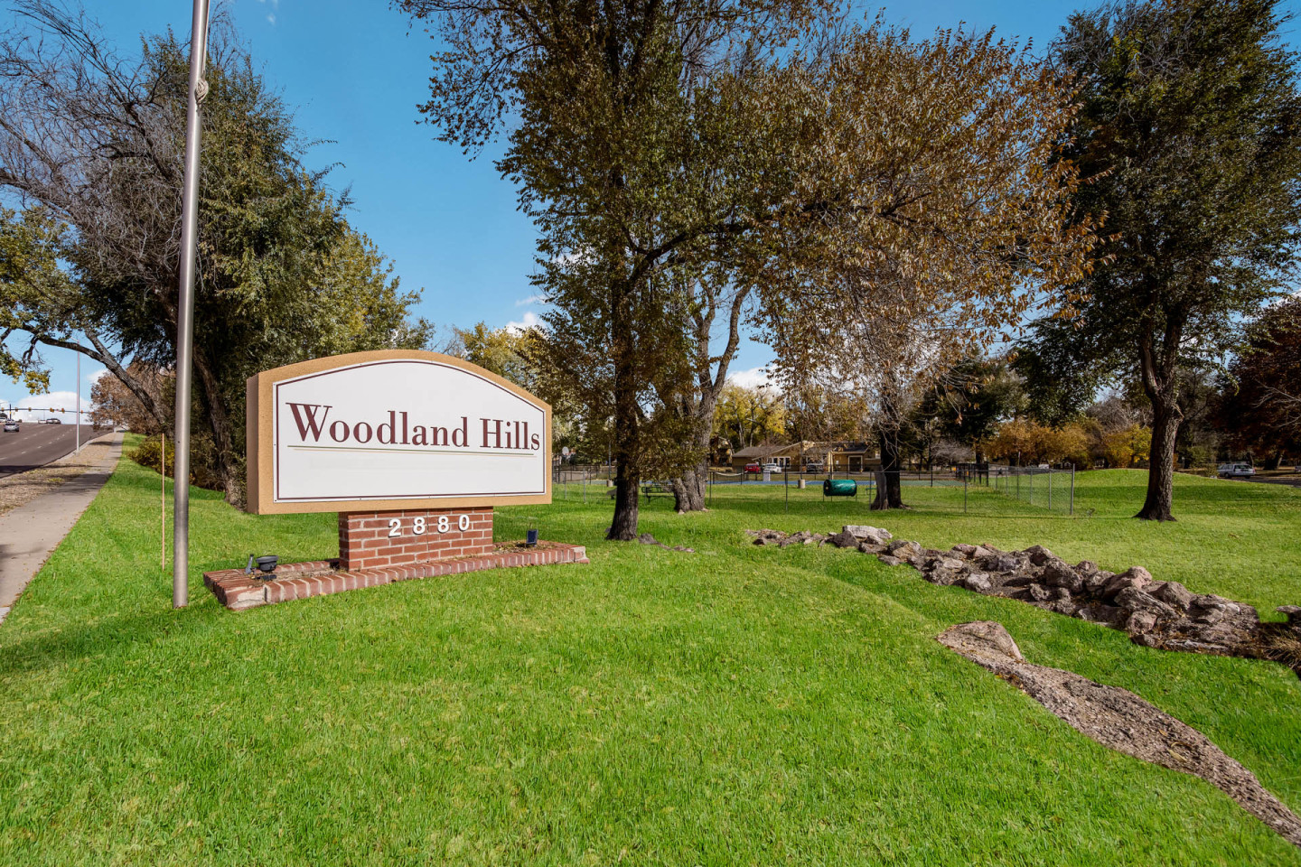 Woodland Hills Apartments Image 24