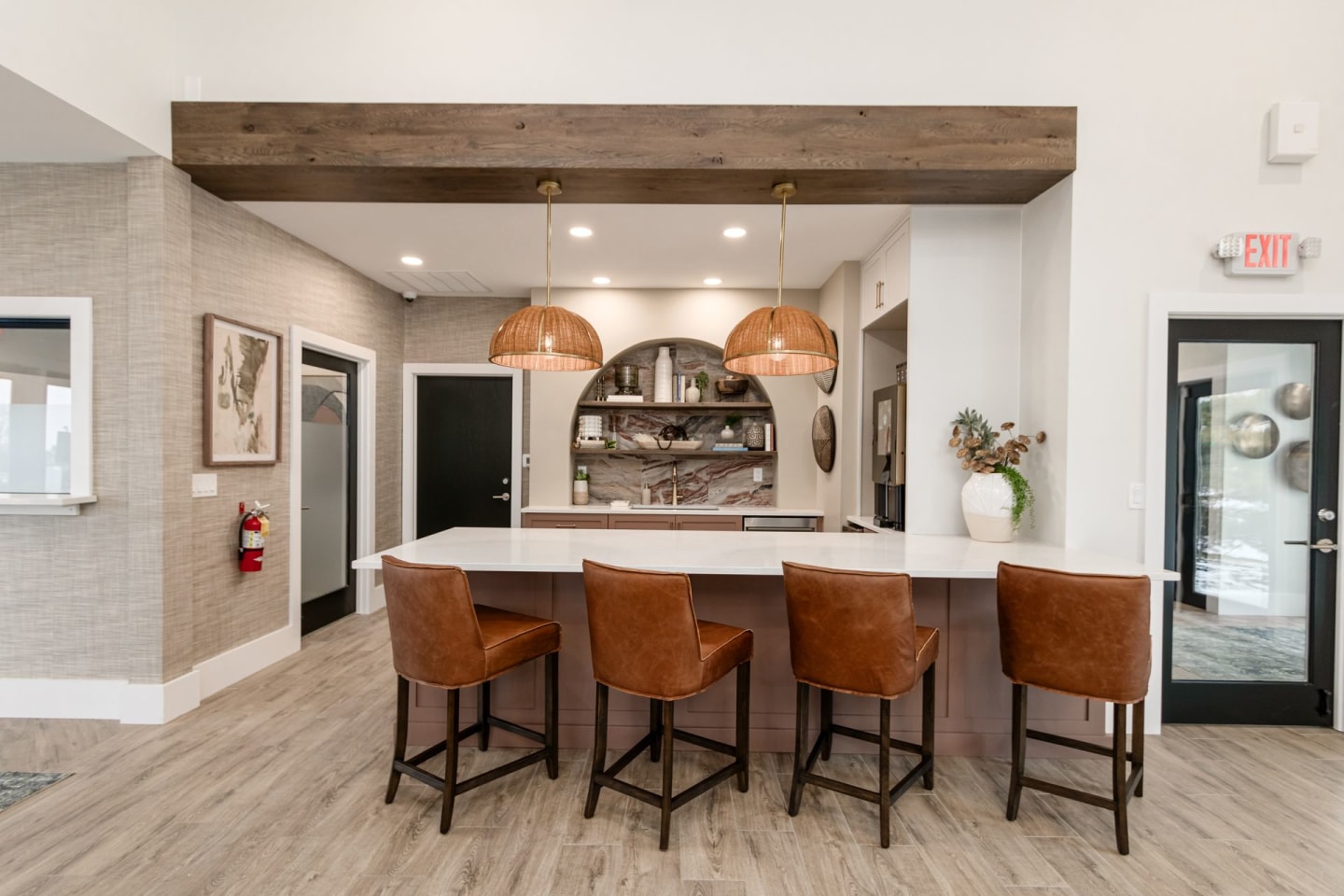 Summerview Apartments Image 17