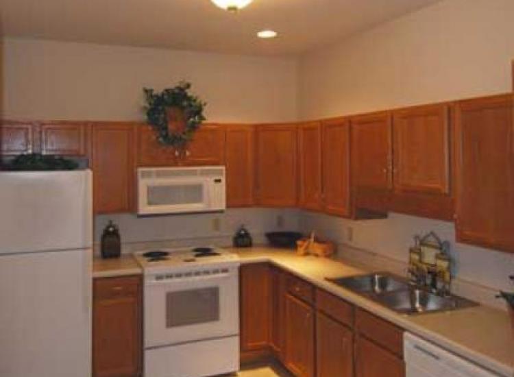 Hillside Woods I - Senior Housing Image 3