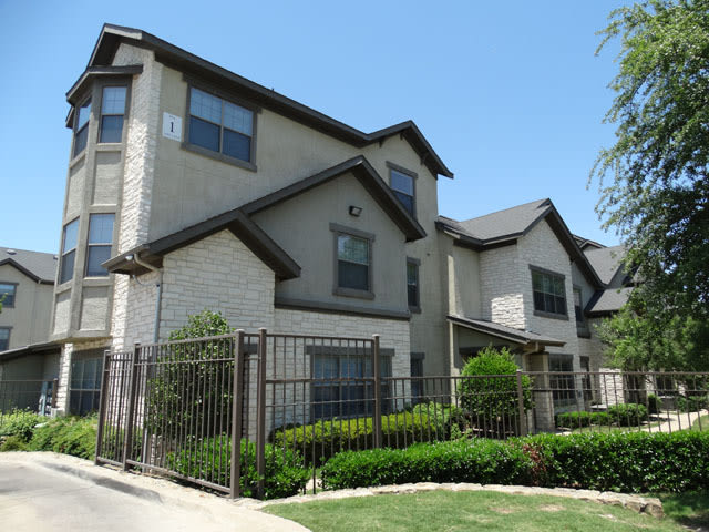 Reese Court Villas Image 29