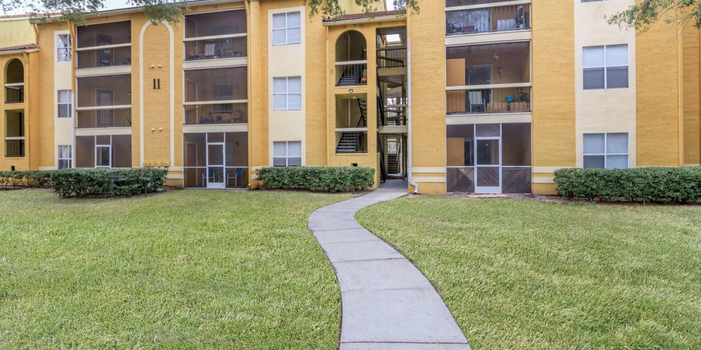 IMAGES CONDOMINIUMS Image 16