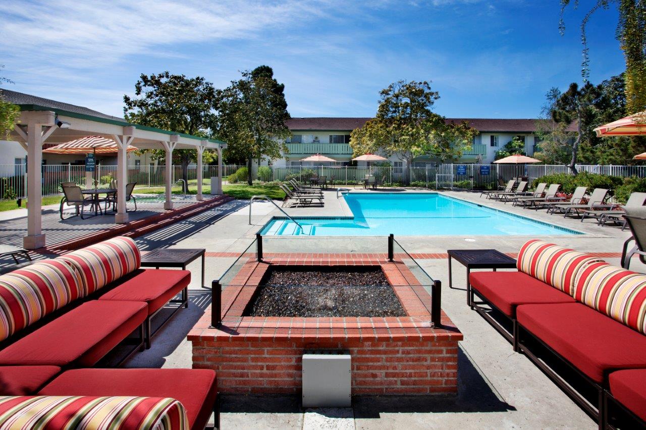 Pacific Oaks Image 9