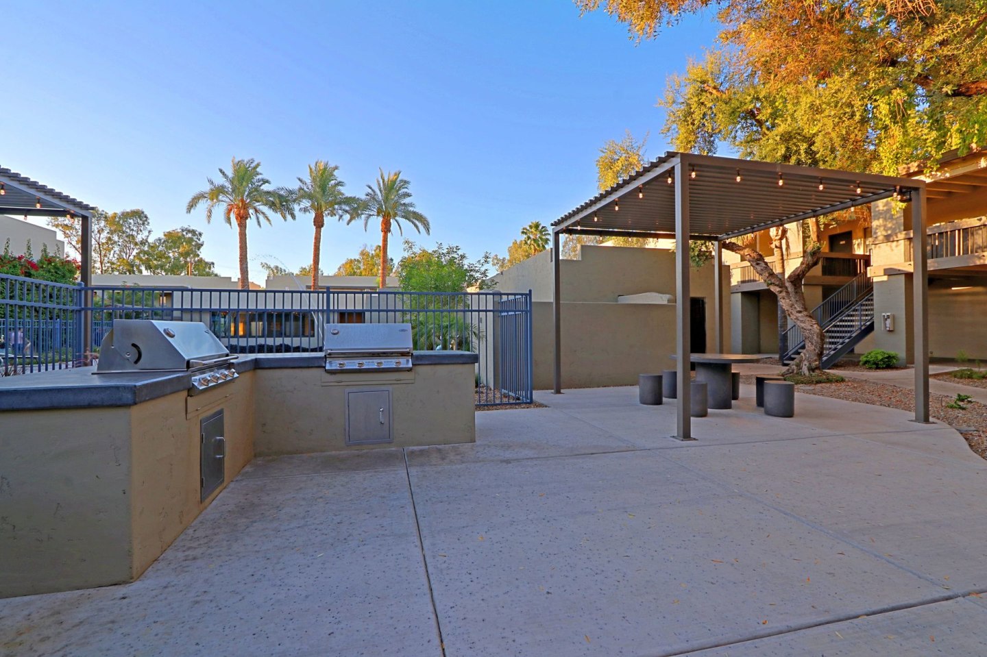 Palm Desert Image 11