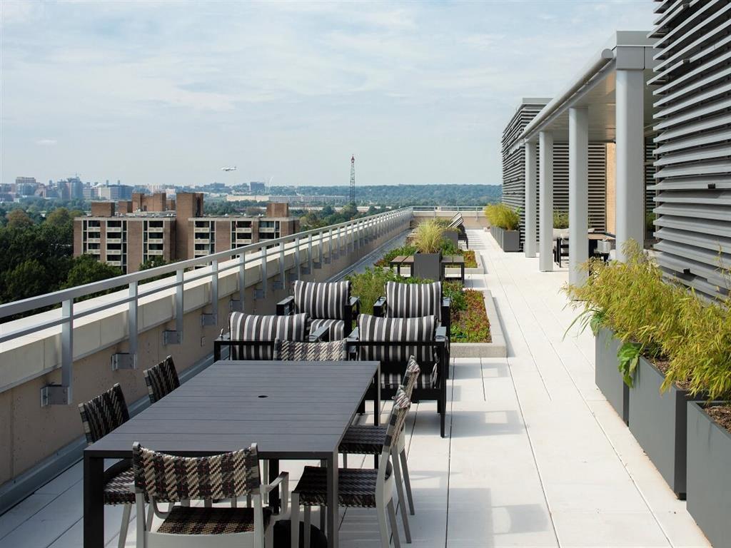 Artline Apartments Image 23